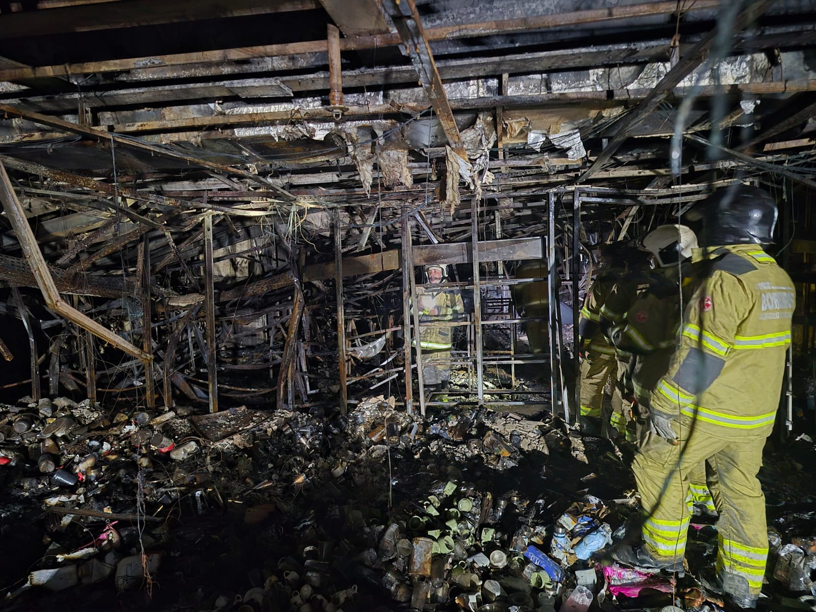 Bombeiros farão vistoria em todos os shoppings do Rio de Janeiro após tragédia com mortos