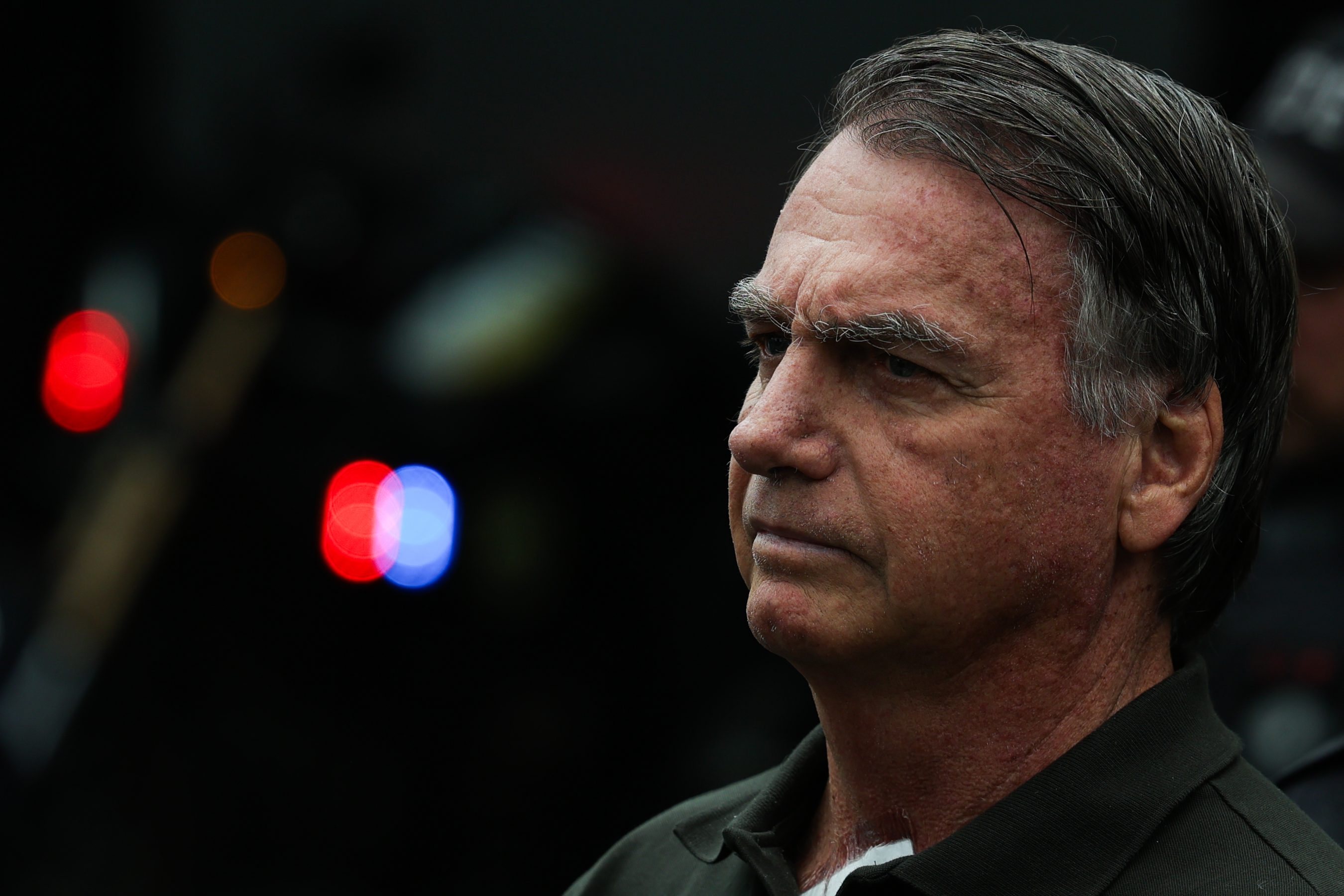Bolsonaro não consegue afastar ministro de ação sobre perda de patente no STM