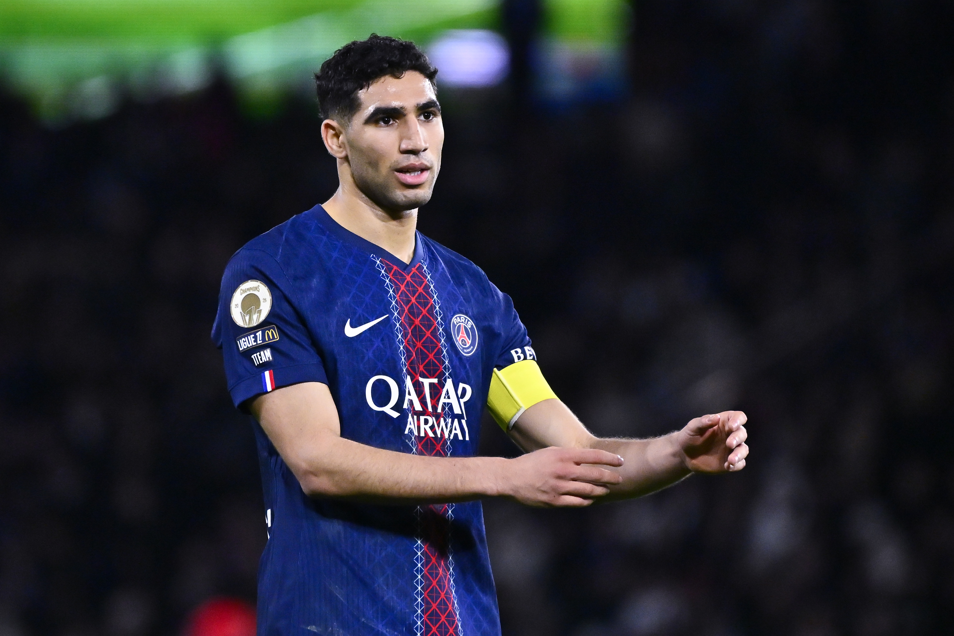 Lateral do PSG e Marrocos será julgado por estupro em Paris