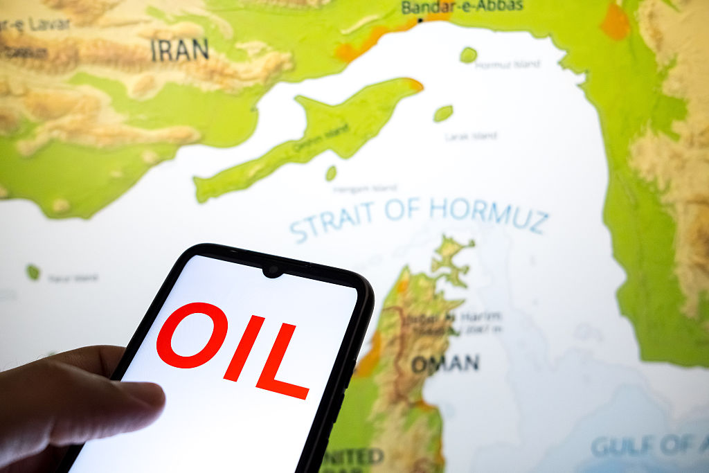 Índia pede que cidadãos adotem home office para conter efeitos da crise do petróleo