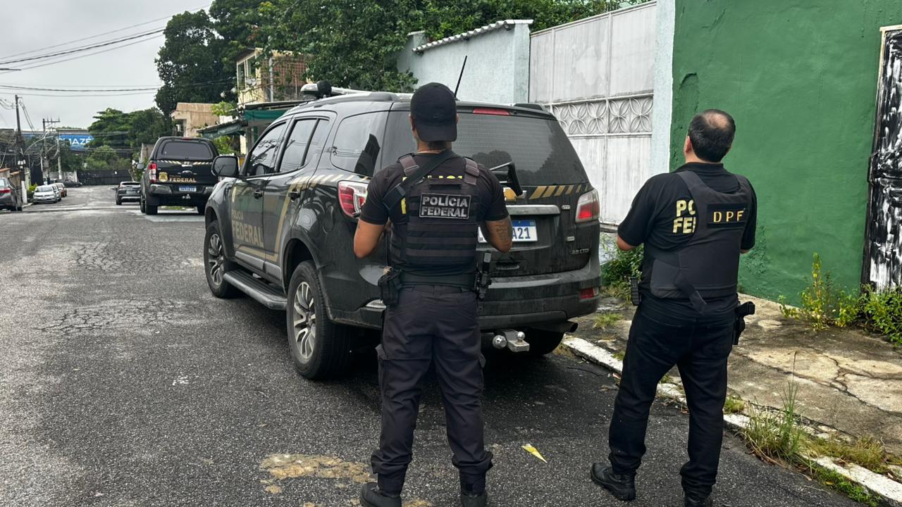 PF prende mãe suspeita de violentar filhas e publicar imagens do abuso sexual na internet