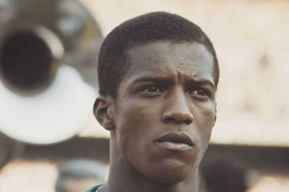 Campeão mundial em 1970, Marco Antônio é internado