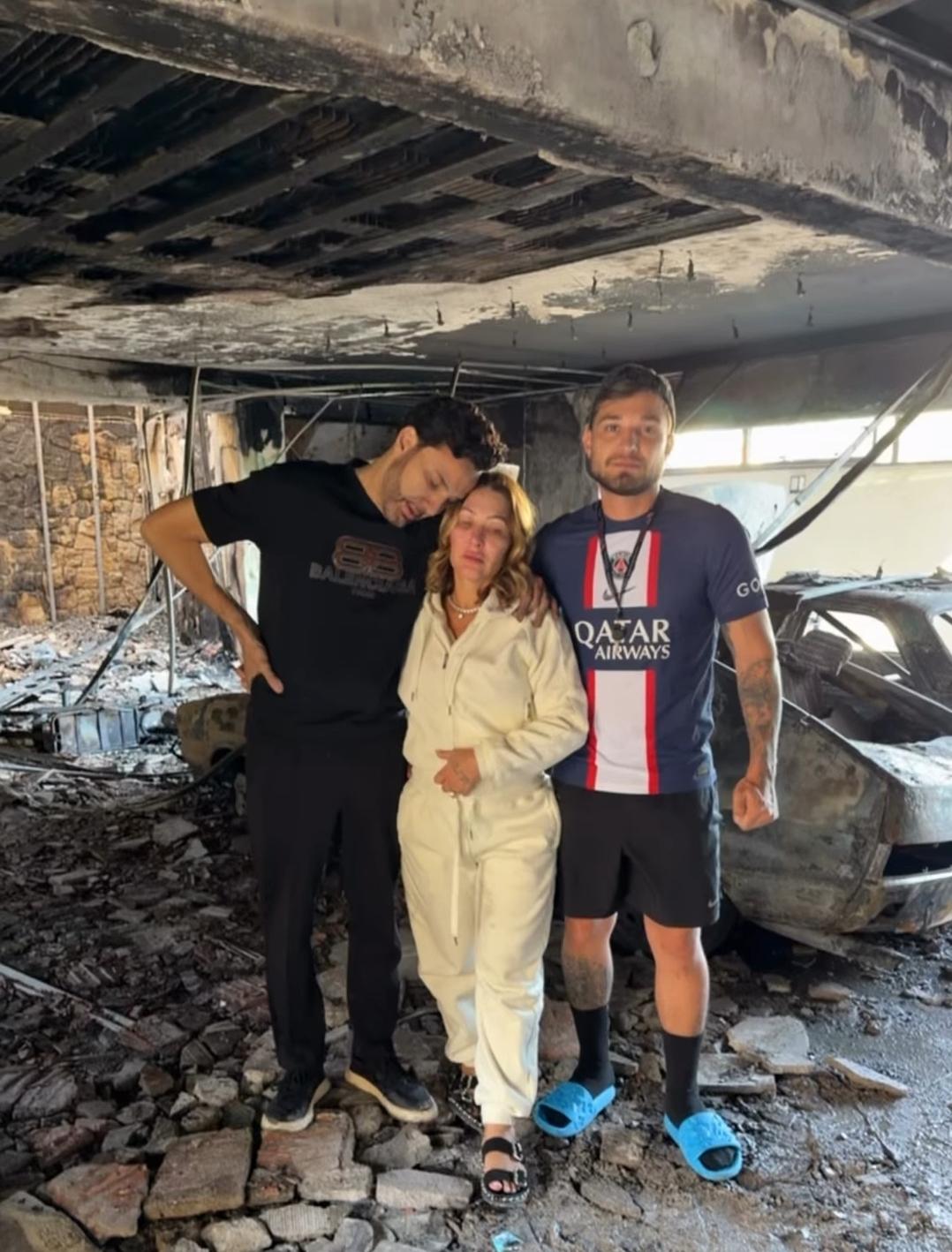Incêndio destrói casa dos pais de MC Gui e é controlado por Bombeiros
