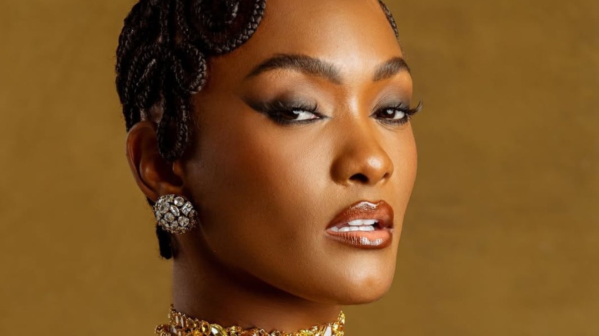 Erika Januza chora em programa ao desabafar sobre término com Arlindinho