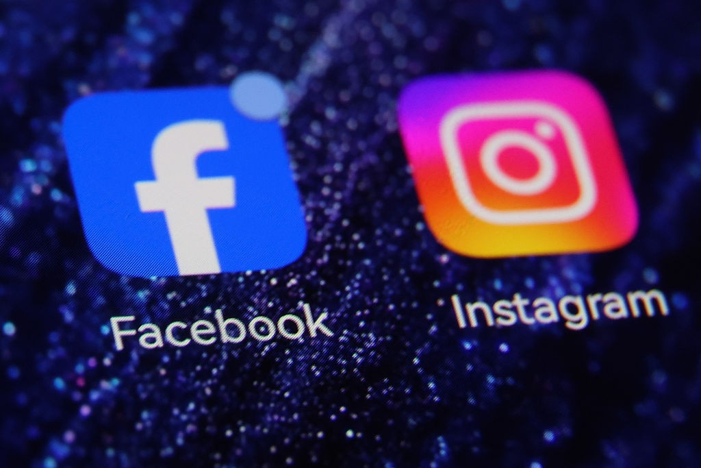 Facebook é condenado em processo e deve pagar mais de R$ 70 mil para usuária