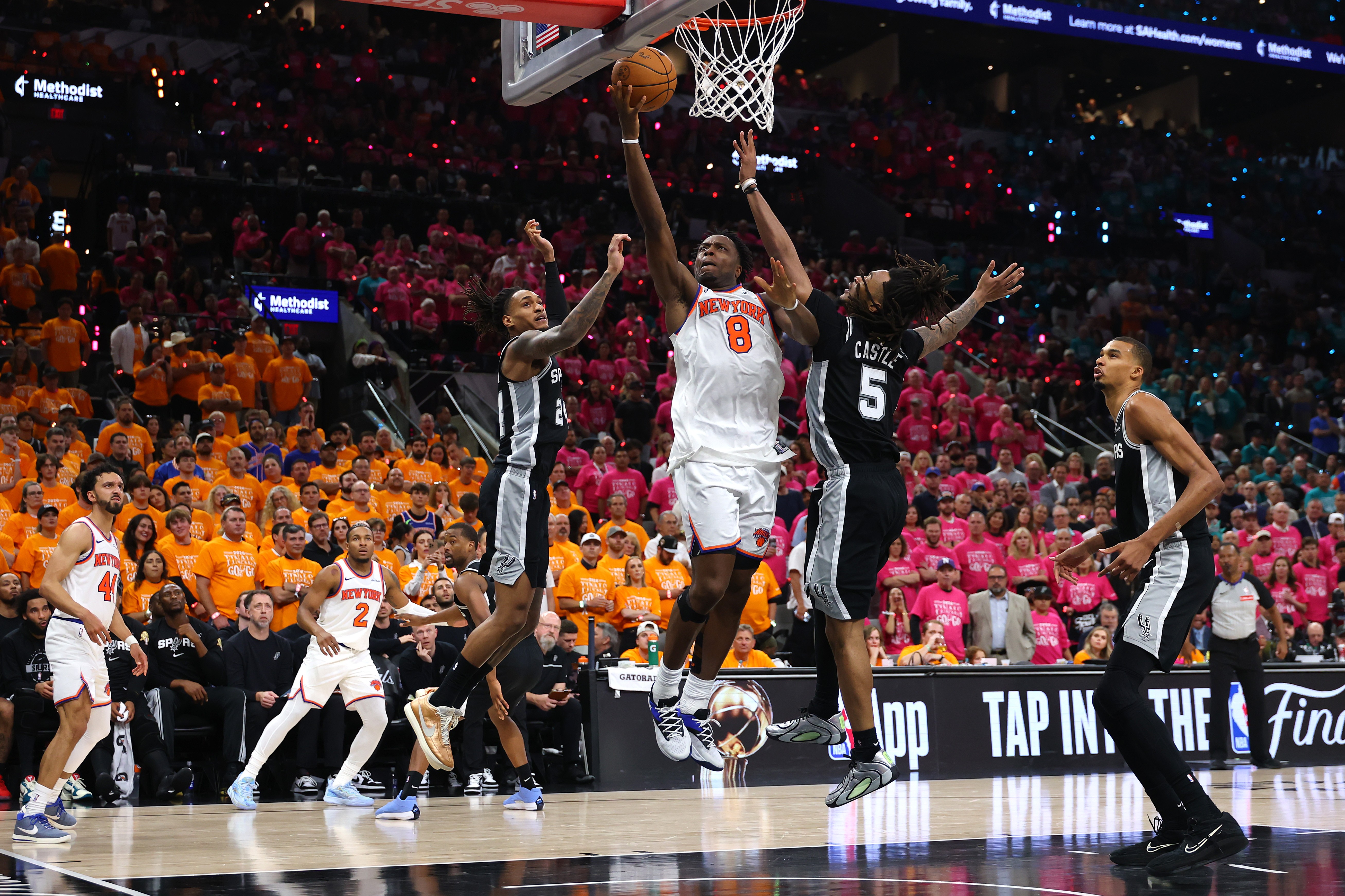 Finais da NBA: horário e onde assistir ao jogo 2 entre Spurs e Knicks