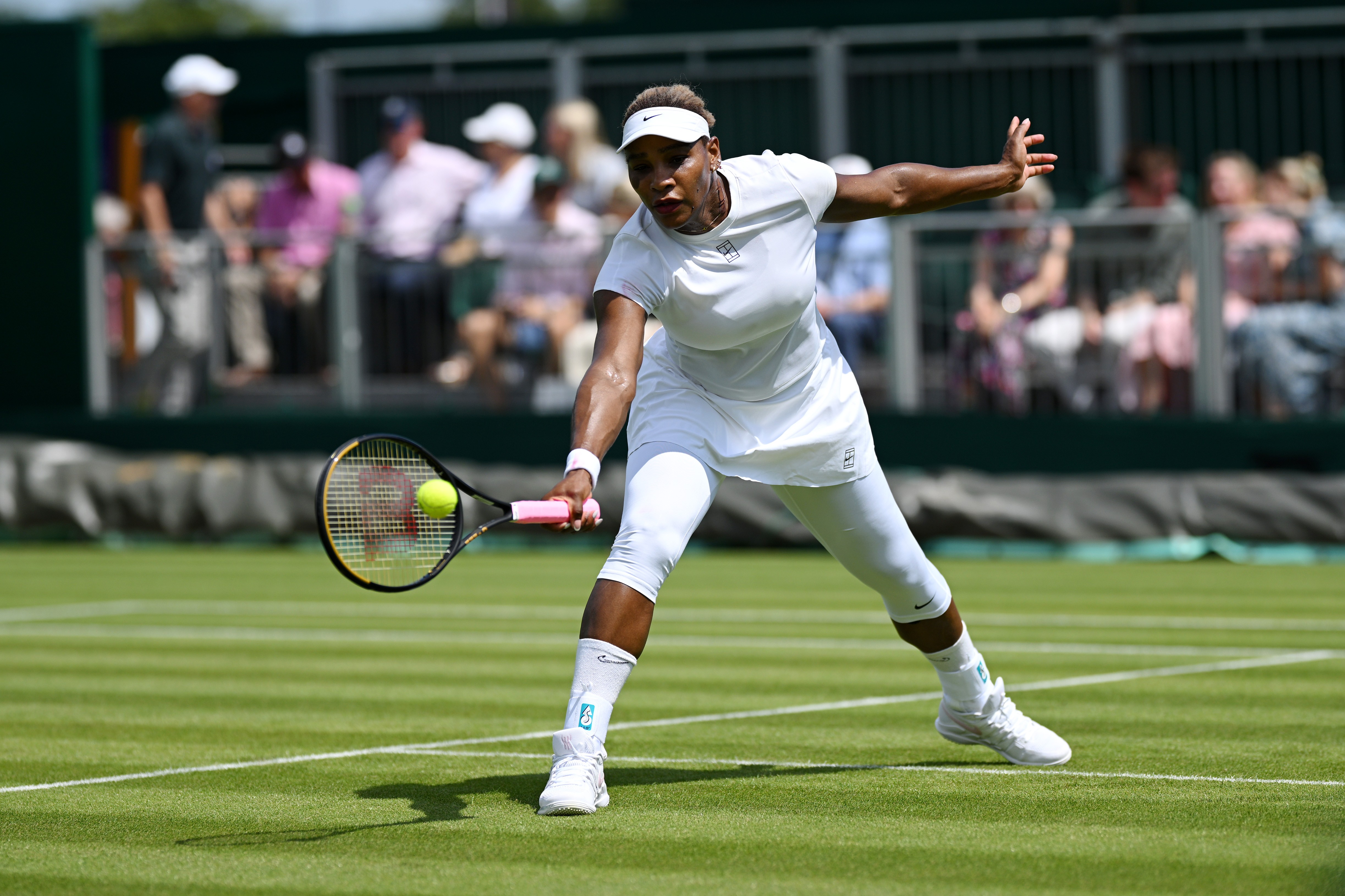 Na volta às quadras, Serena Williams é eliminada na primeira fase de Wimbledon