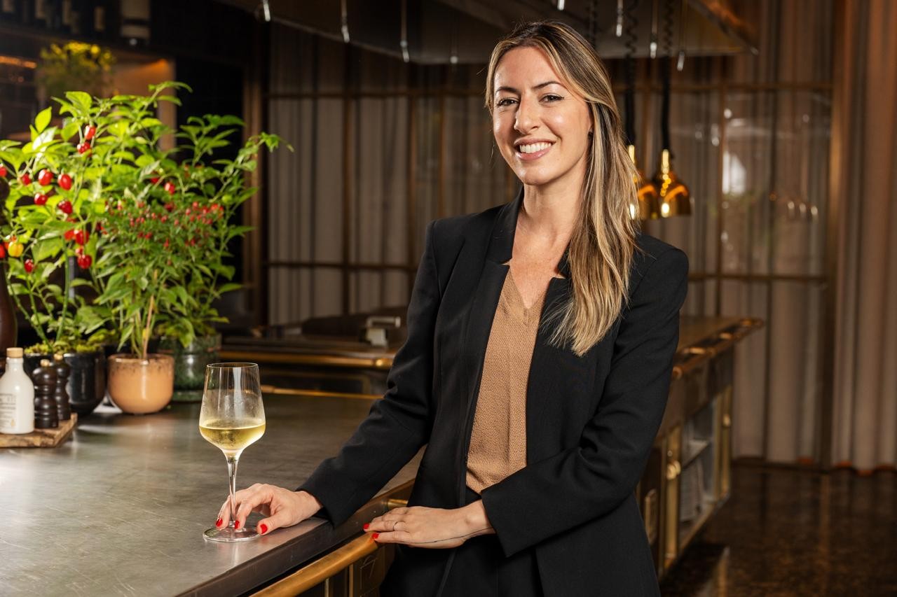 Em um dos grandes hotéis do país, a ordem dela é descomplicar o vinho
