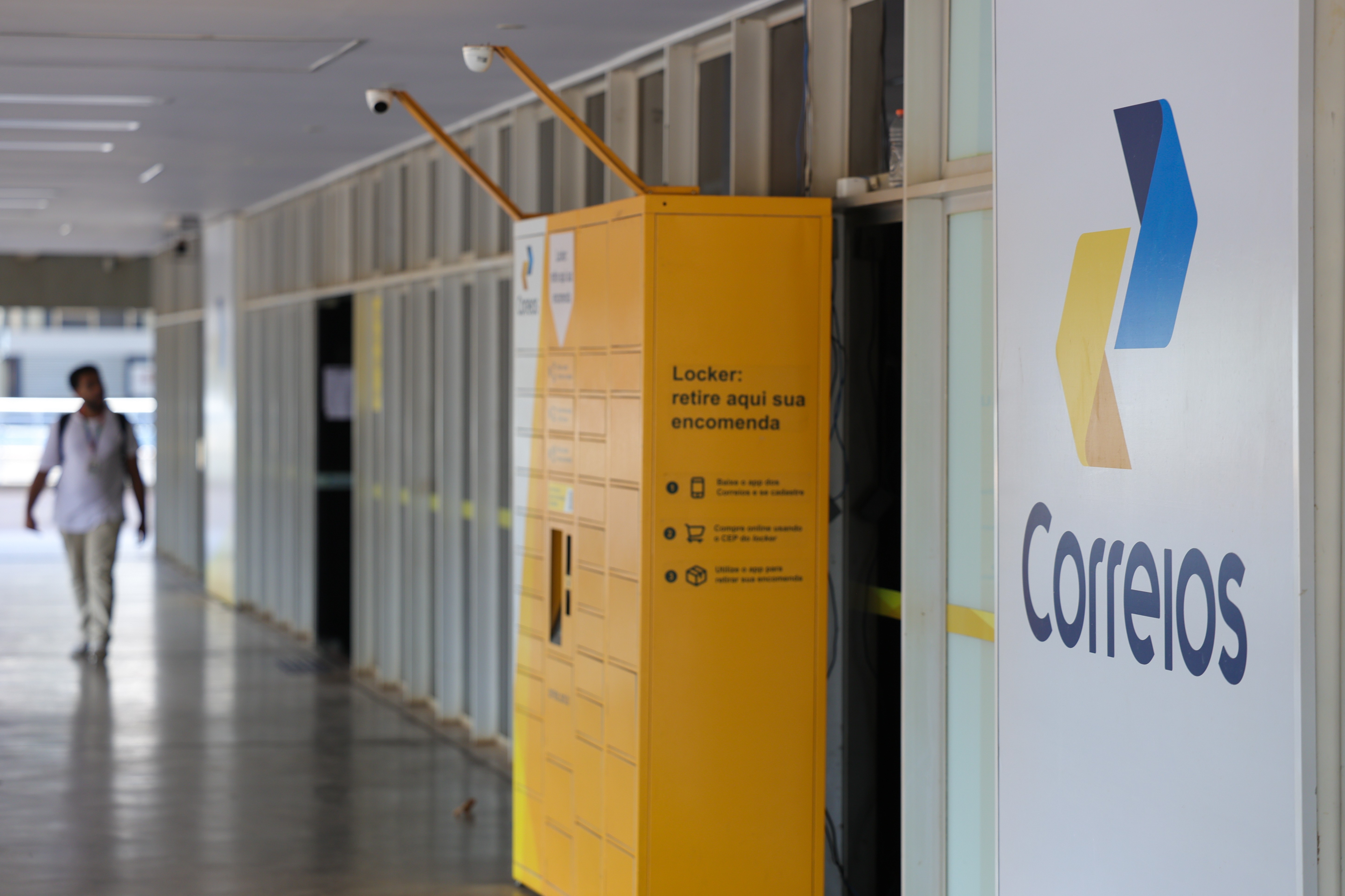 Trabalhadores dos Correios encerram greve após decisão do TST