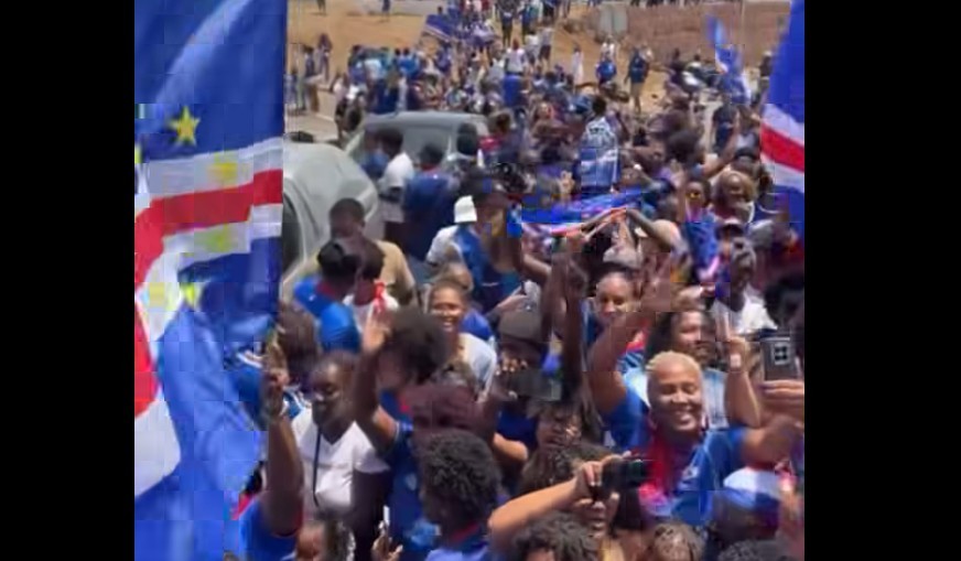 VÍDEO: Seleção de Cabo Verde é homenageada com carreata após campanha inédita na Copa do Mundo
