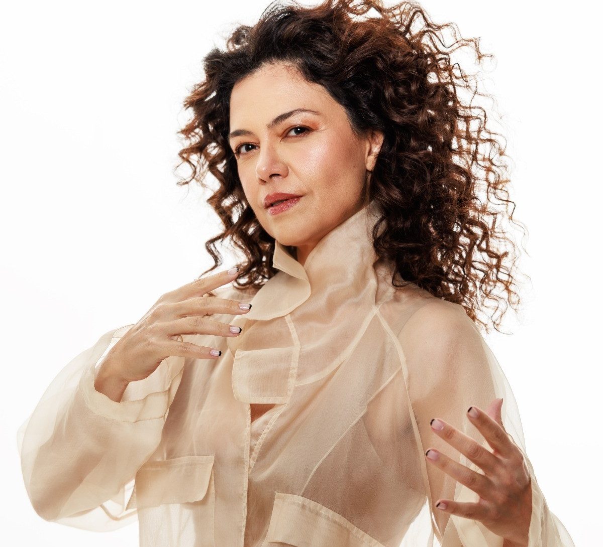 A nova música de Carol Fazu