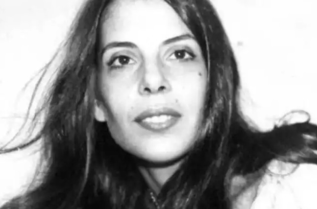 Morre Claudia Savaget, cantora admirada por Cartola, aos 78 anos