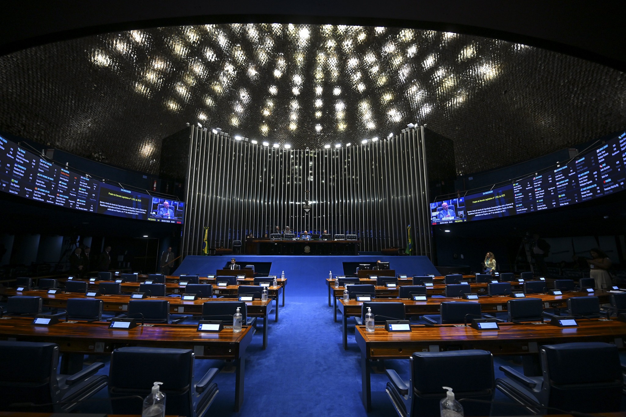 Os números das três pesquisas mais recentes sobre a disputa pelo Senado no Paraná
