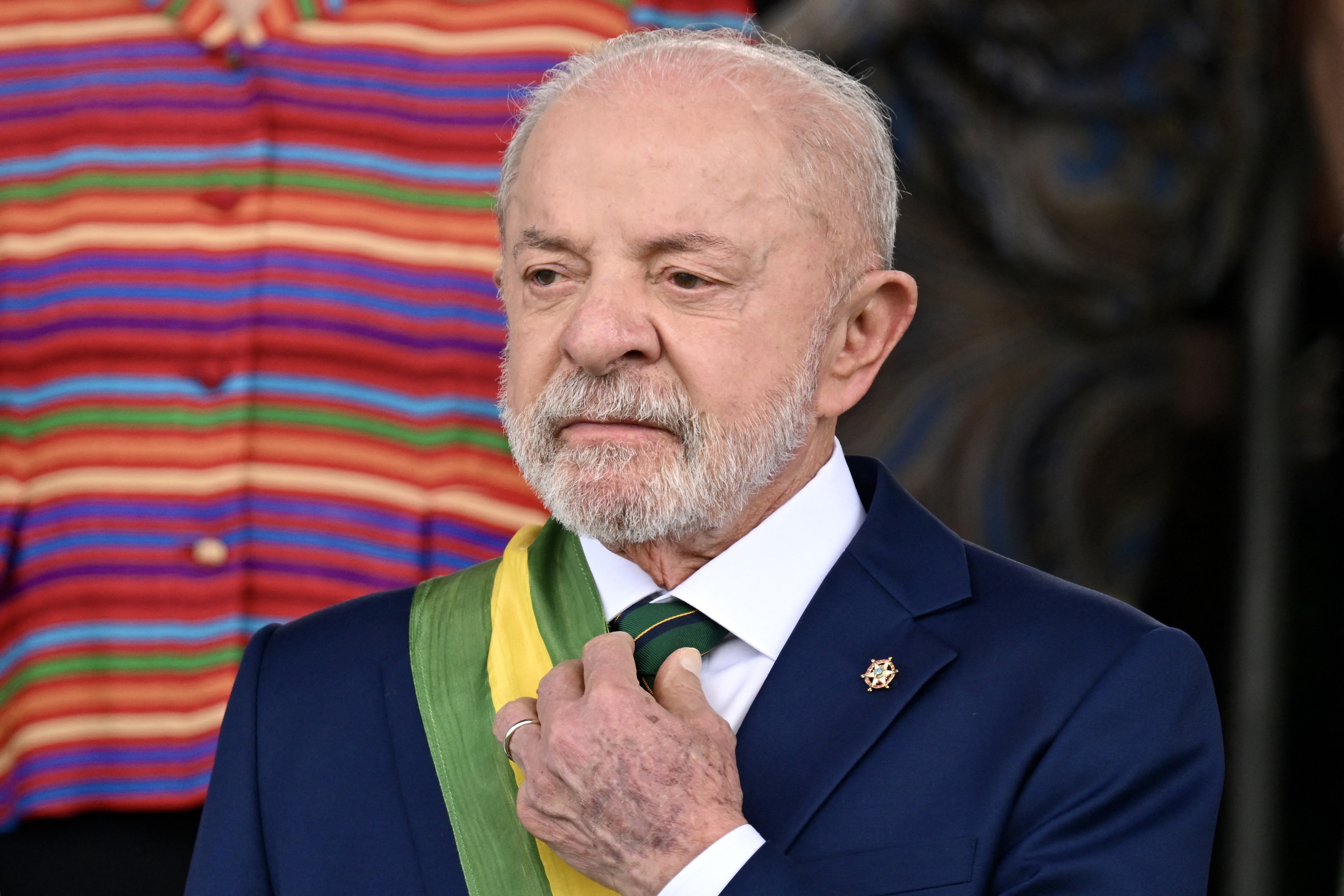 Os 46% na nova pesquisa que revelam o principal desafio de Lula para vencer Flávio