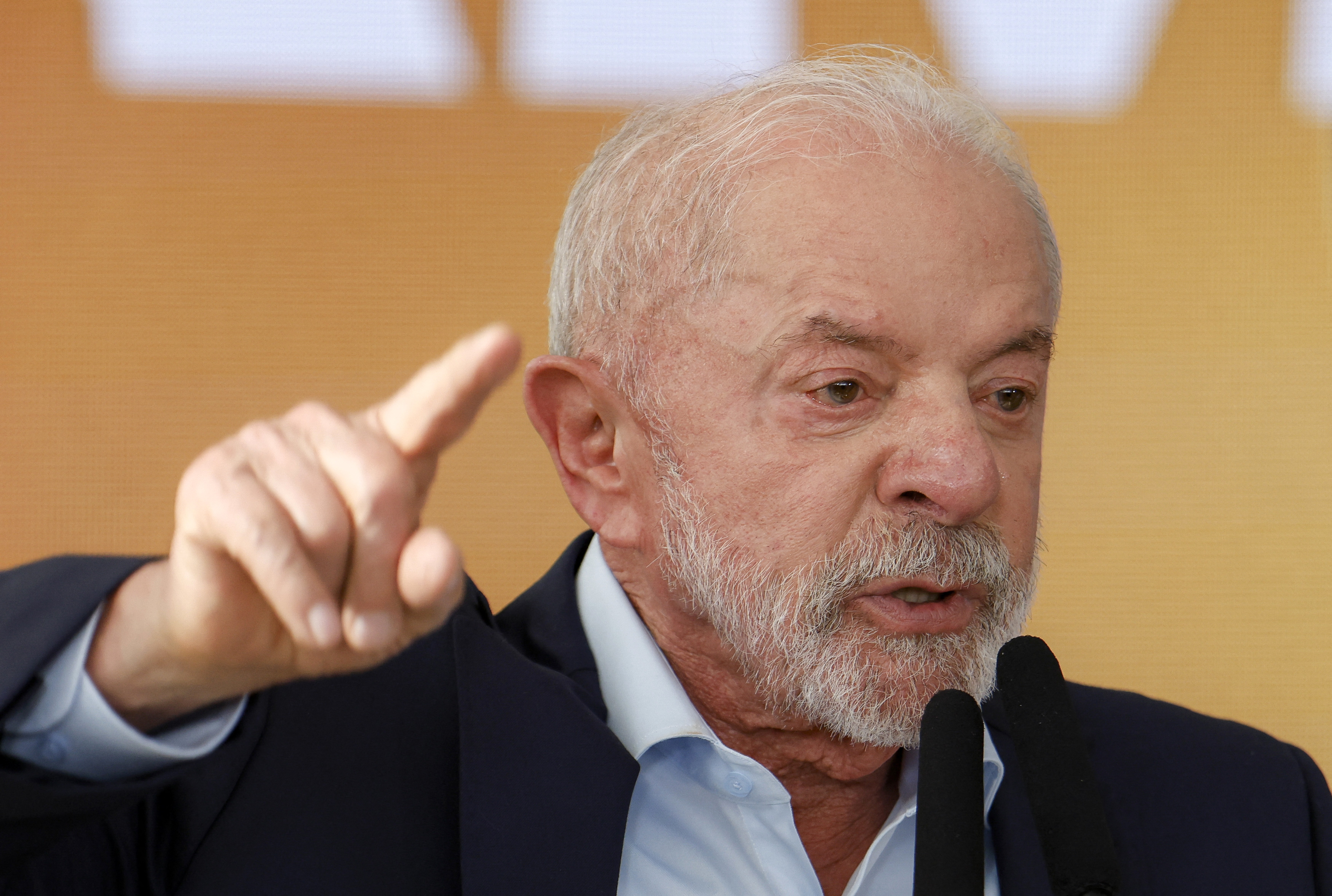 Lula volta a prometer fim das bets e dispara contra times patrocinados por apostas
