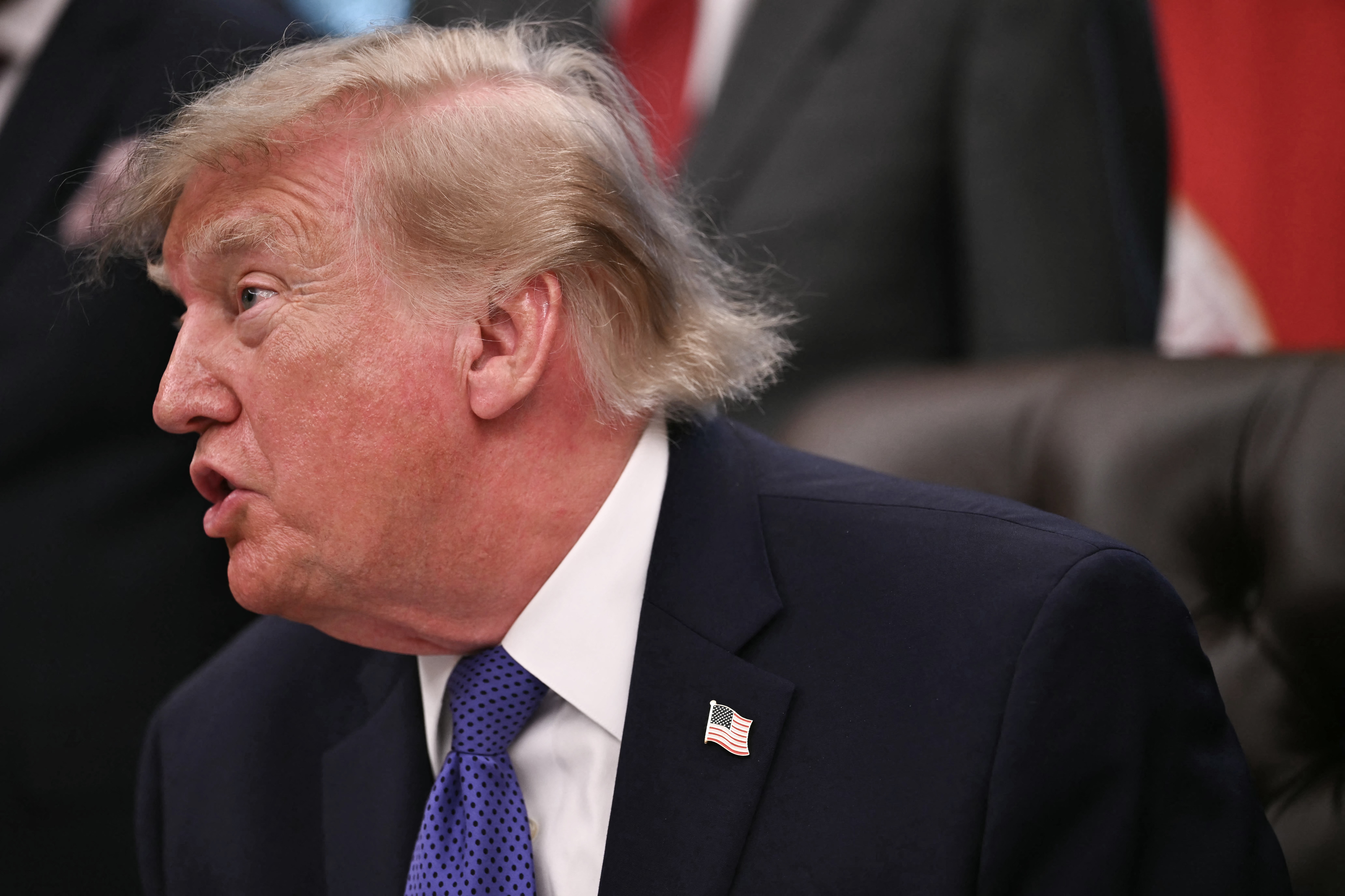 Trump volta a dizer que EUA vencerão guerra com Irã ‘de um jeito ou de outro’