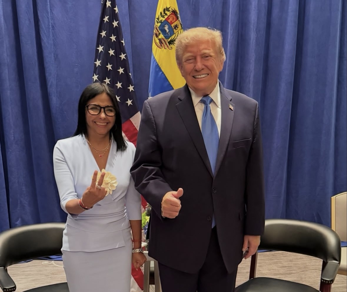 Trump e Delcy Rodríguez se reúnem pela primeira vez desde captura de Maduro
