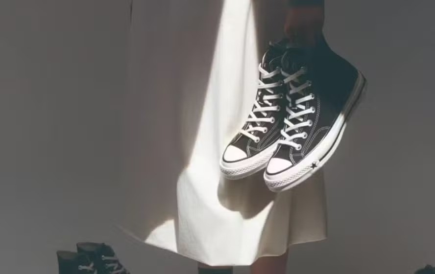 Converse se pronuncia após acusação de racismo e alusão à Ku Klux Klan