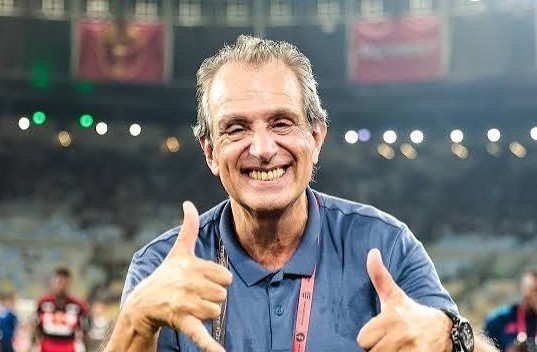 Presidente do Flamengo causa revolta em velório de Paulo Angioni, do Fluminense