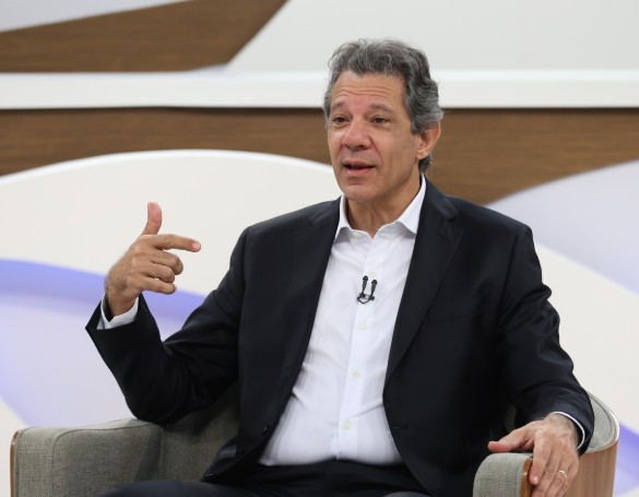 Haddad sai em defesa de Lula e diz que presidente queria estabelecer regras sobre bets desde 2024